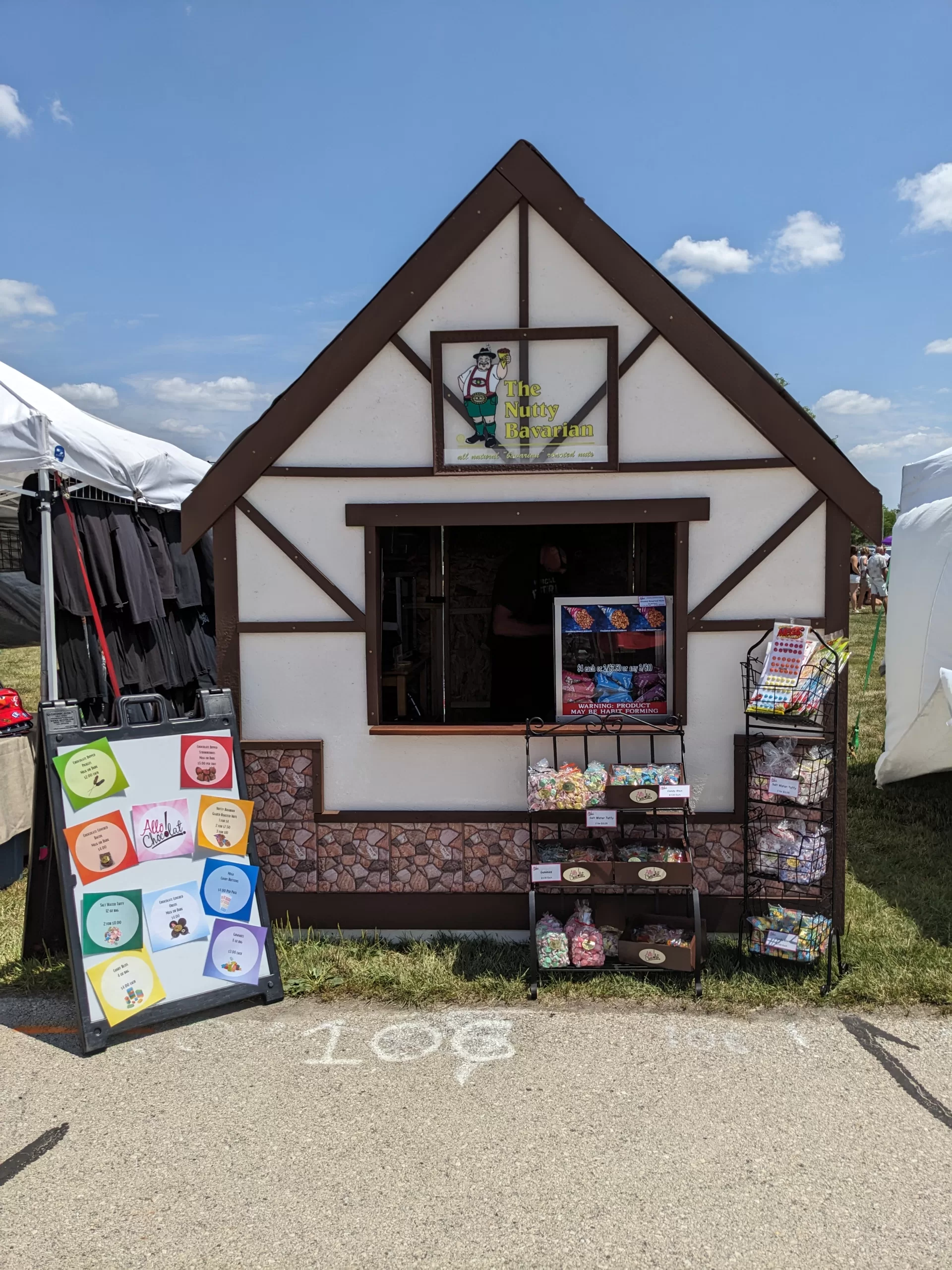 Allô!s table at the 2023 Waukesha County Fair