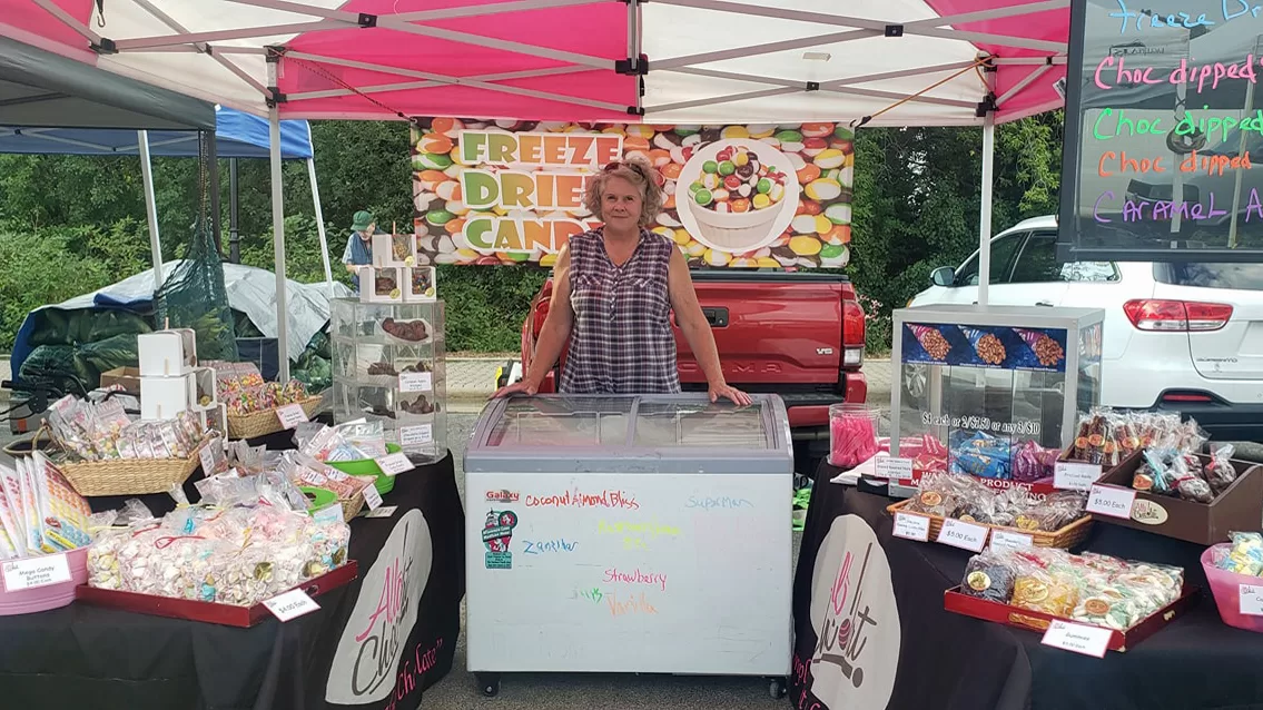 Allô!s table at the Farmer's Market